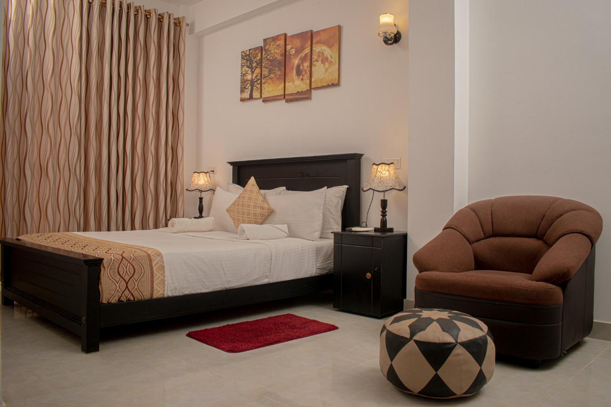 Hotel 4 Aces Ella Habitación foto